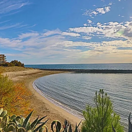 A Avec Piscine, Terrasse Et Vue - Fr-1-472a-228 * Sete